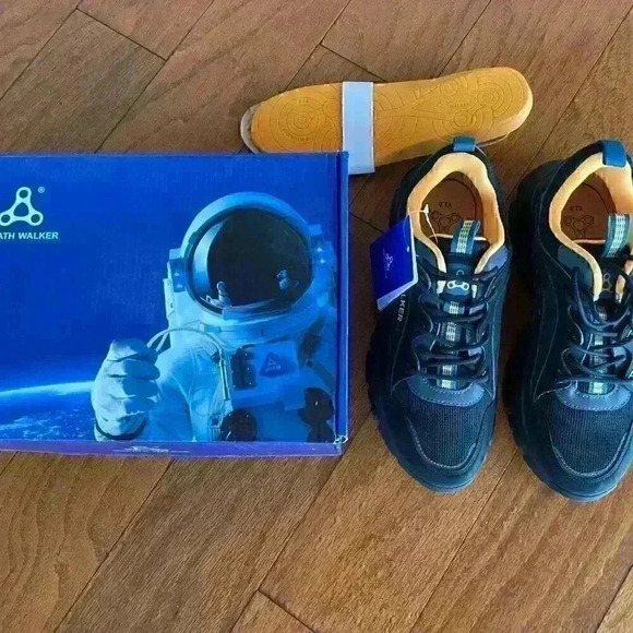 Breath Walker Aiden Black EU 43 (US Men's 9) M BRAND NEW (Save $60.00) - Picture 2 of 6